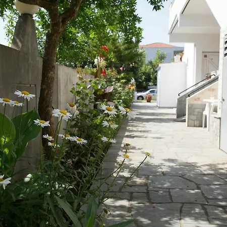 Gramatiki House Apartmán *