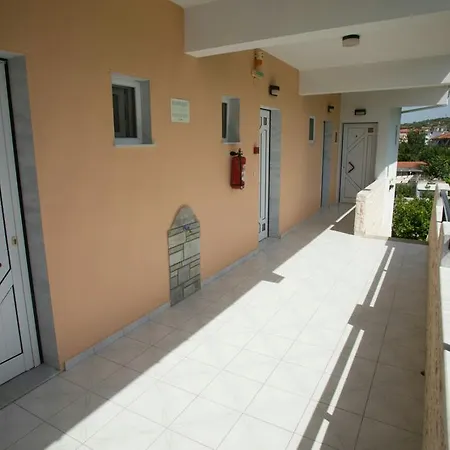 Gramatiki House * Neos Marmaras